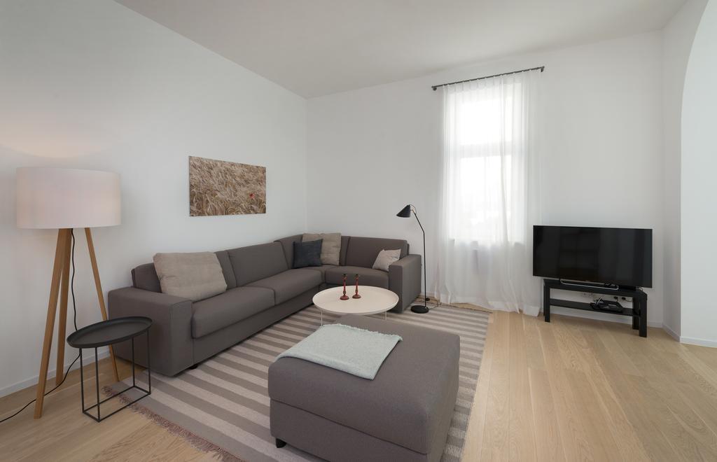 Seeblick Apartment *